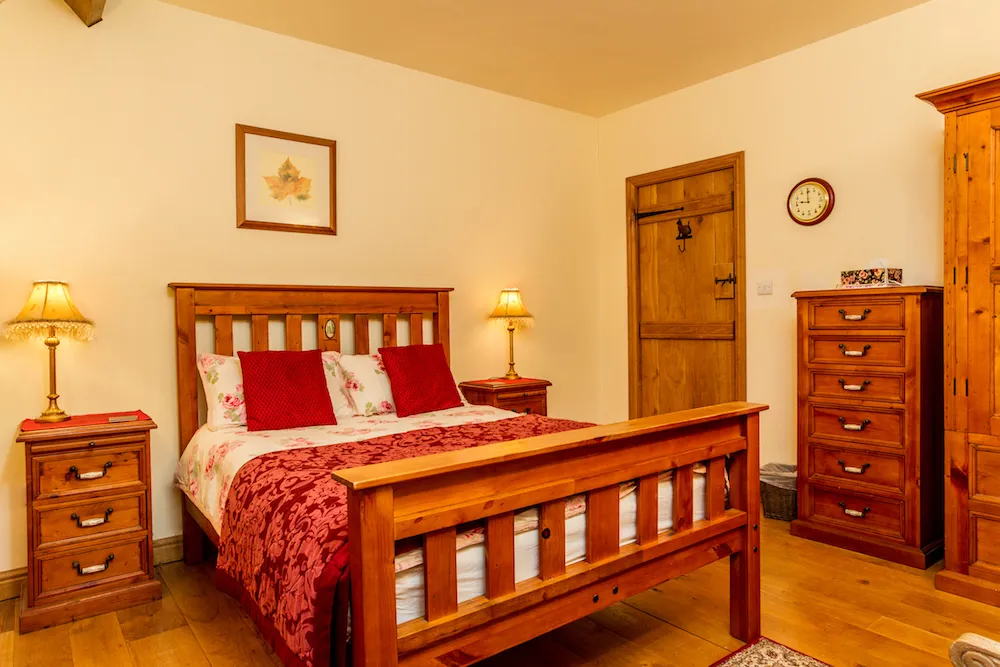 Barncastle Luxury holiday home to rent near Painswick, Cotswolds