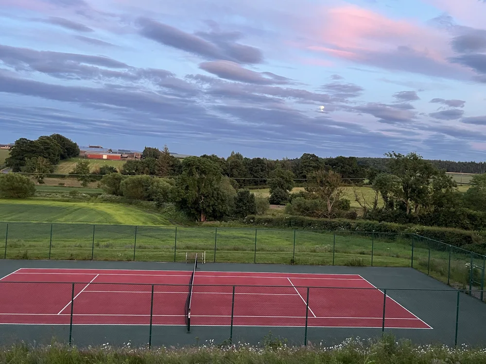 04FCC9D5-FB3B-40D4-92F2-99EC3D1A91FE