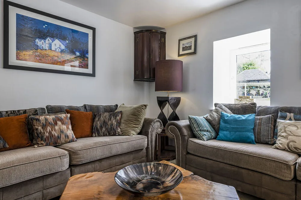 10-web-or-mls-The Old Barn_93