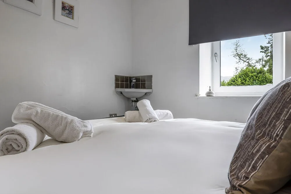 11-web-or-mls-The Old Barn_96