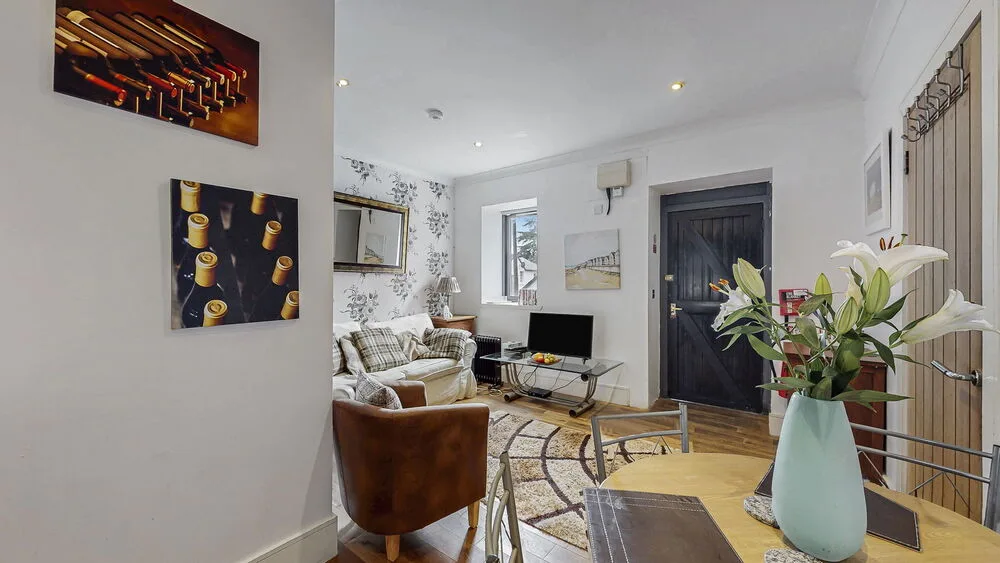 19-web-or-mls-Garden Cottage_35