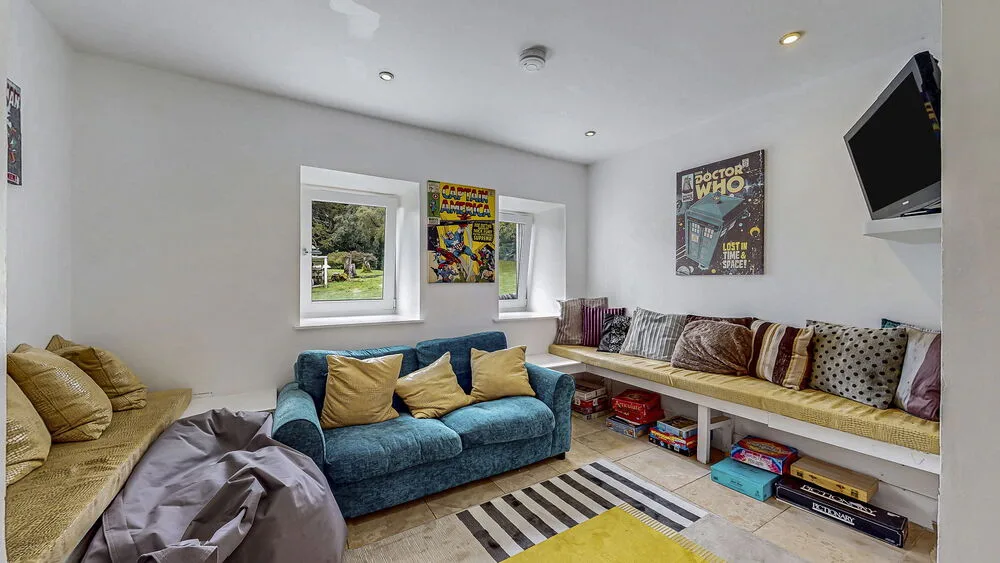 21-web-or-mls-The Old Barn_111