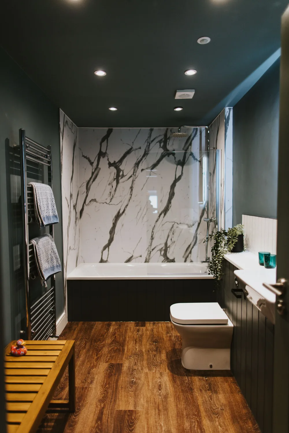 27 TheWhiteHart-0031