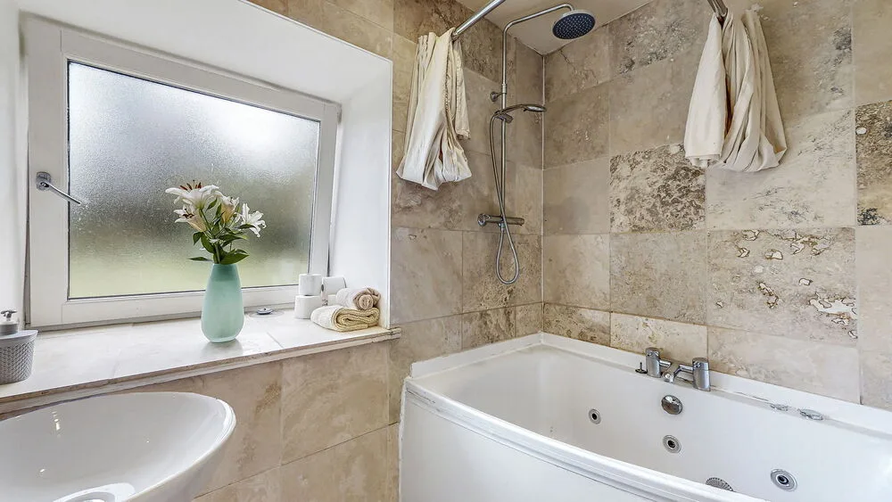 31-web-or-mls-The Old Barn_124