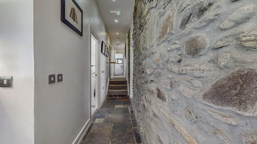 38-web-or-mls-The Millhouse_98