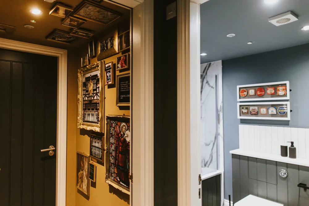 WhiteHart-April-0030