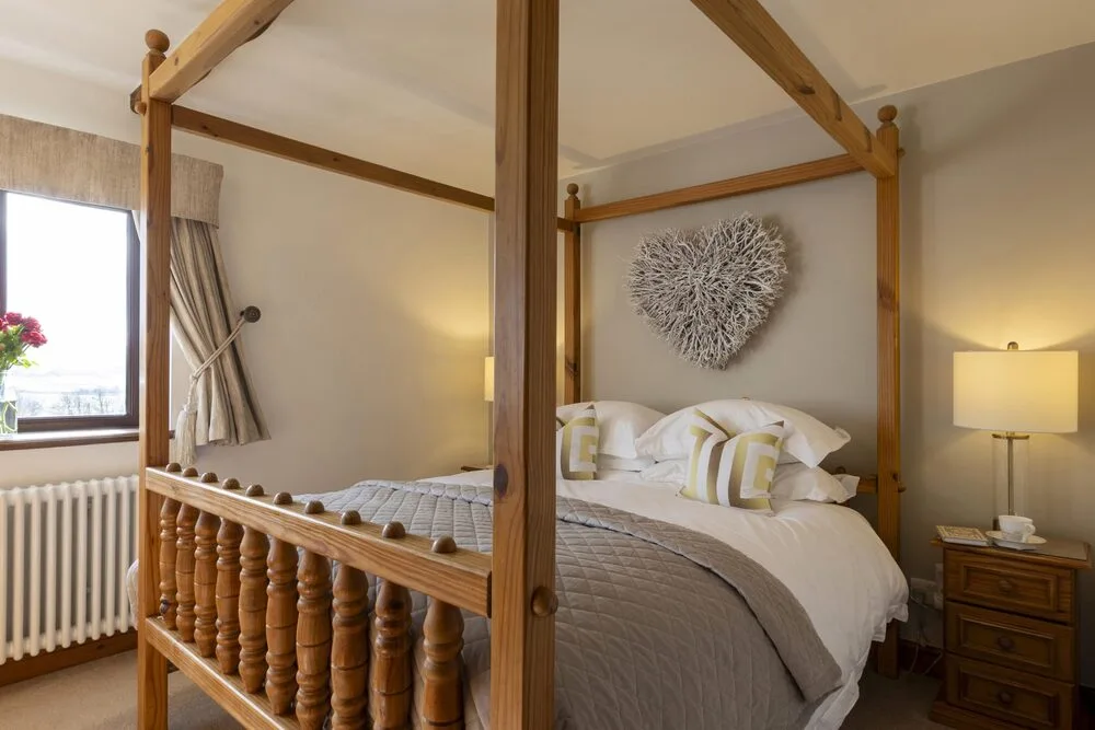 Higher-Scholes-Cottage-Bedroom-28-scaled