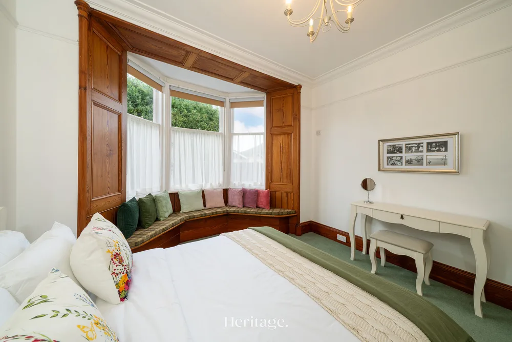 7 Downstairs Bedroom - Inchgeal Lodge Ballater - Heritage (4)