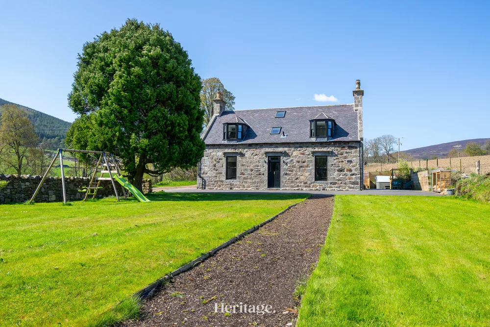 Kirkton Family Farmhouse Holiday Home (72)
