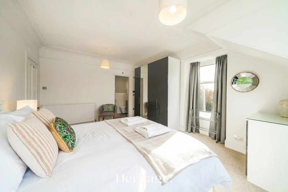 Sunnybrae House - Seaside Family Getaway - Heritage Holidays-33