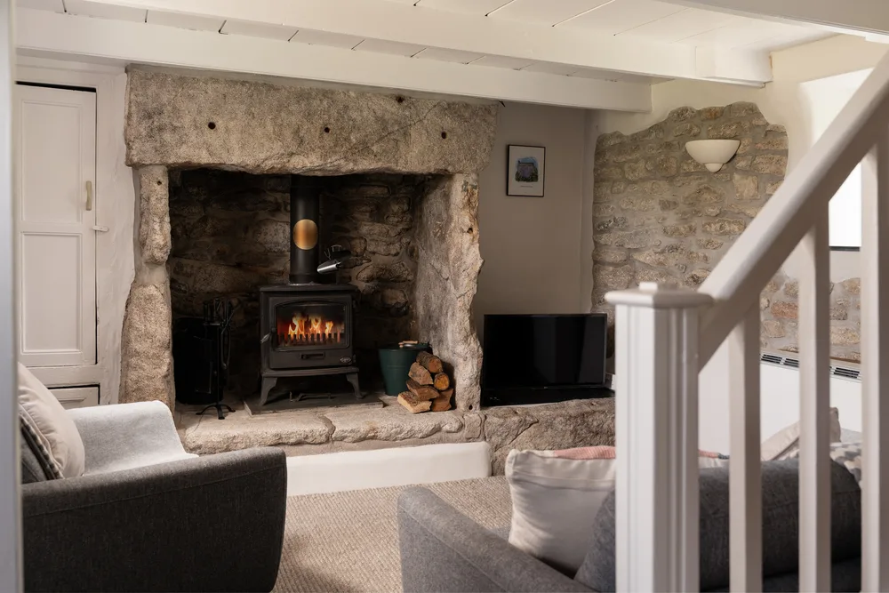 Tinner's Cottage 2